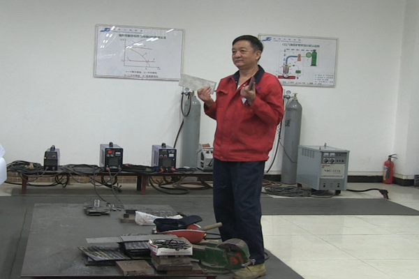 AA735401-2015-07-08 15-05-21.bmp