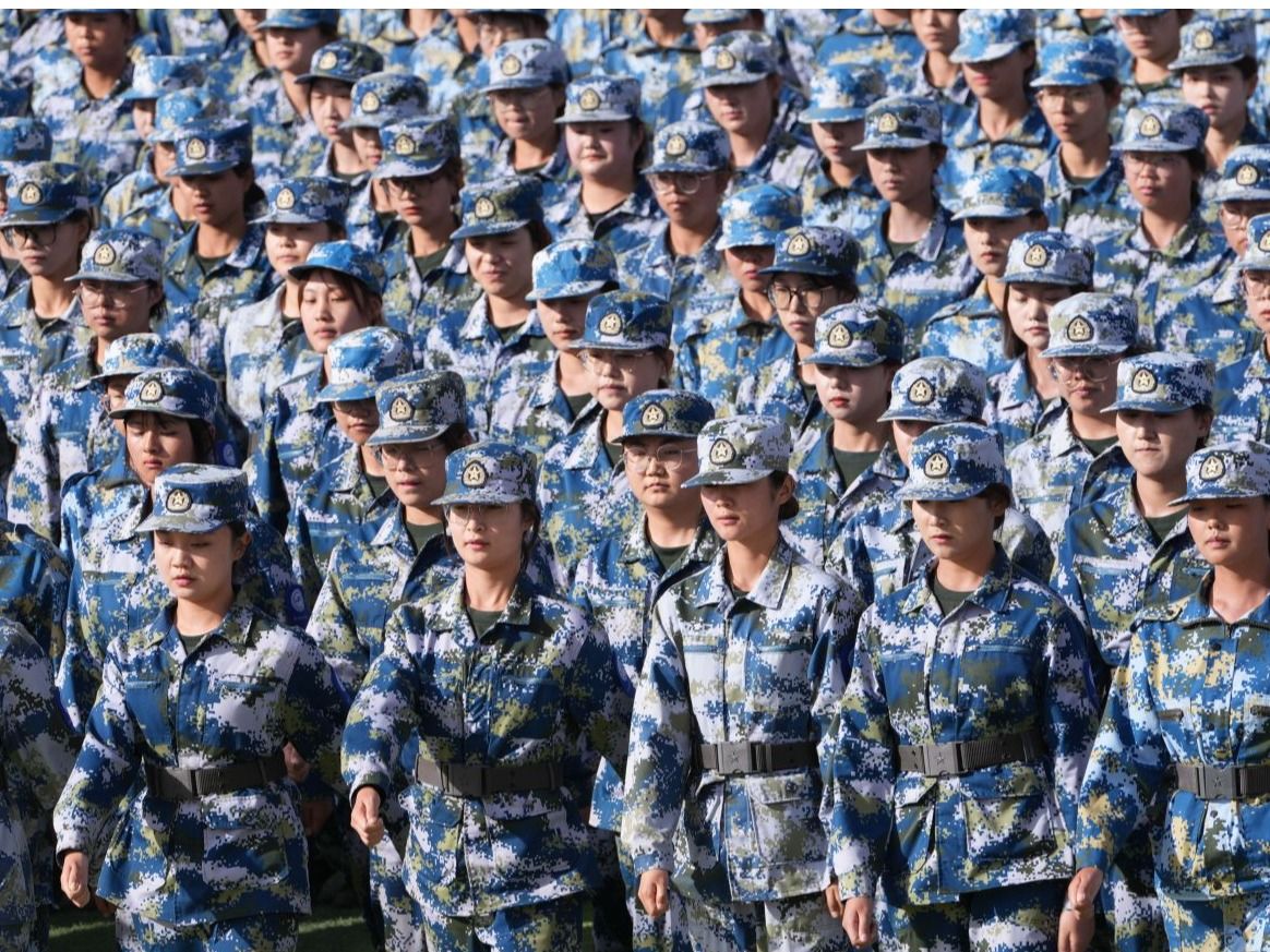 续写荣光致青春 意气风发启新程  --开元集团网站举行2023年学生国防教育暨军事技能训练总...