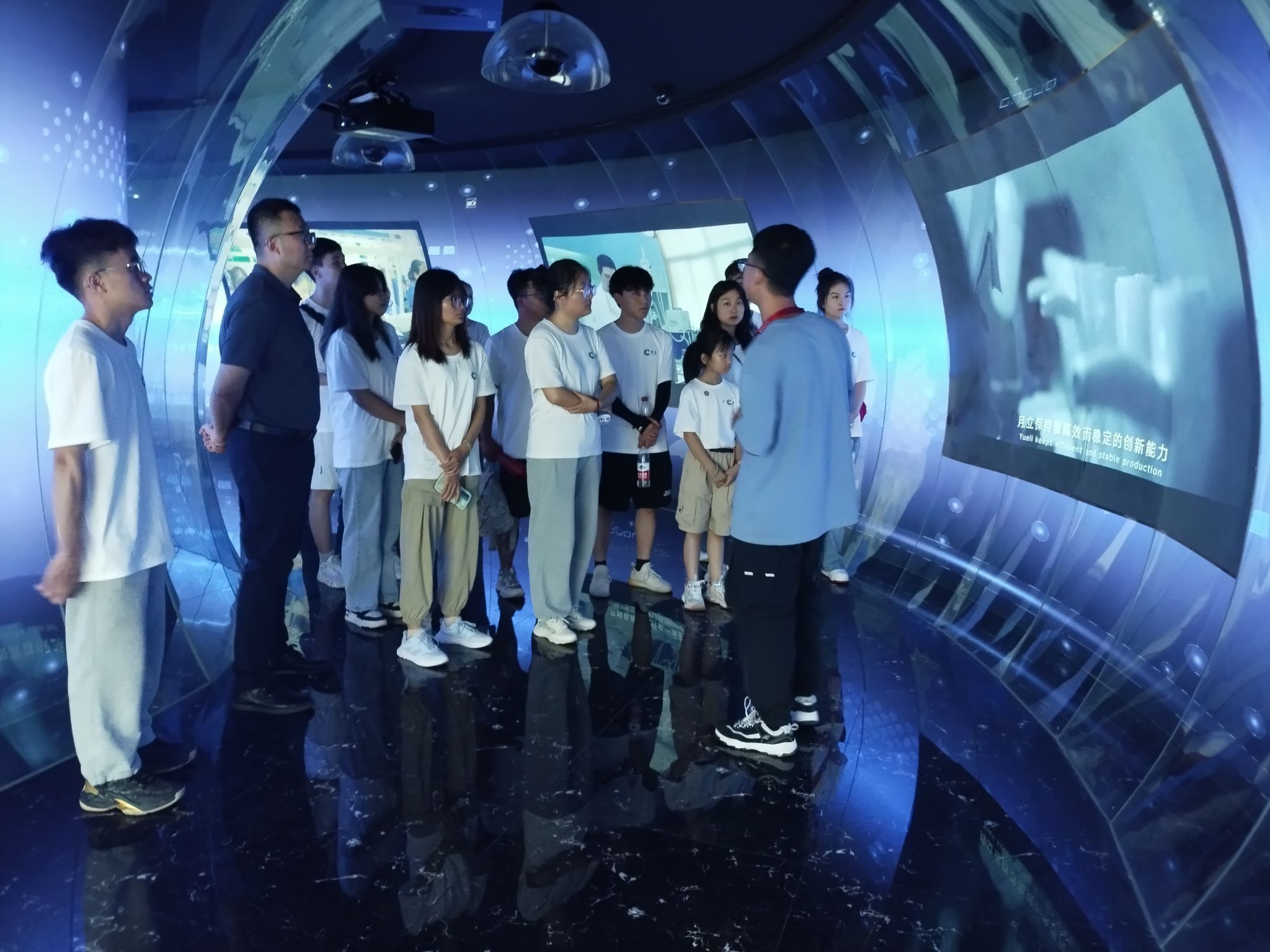 相约在慈、溪望未来——开元集团网站师生暑期赴慈溪开展就业游学活动