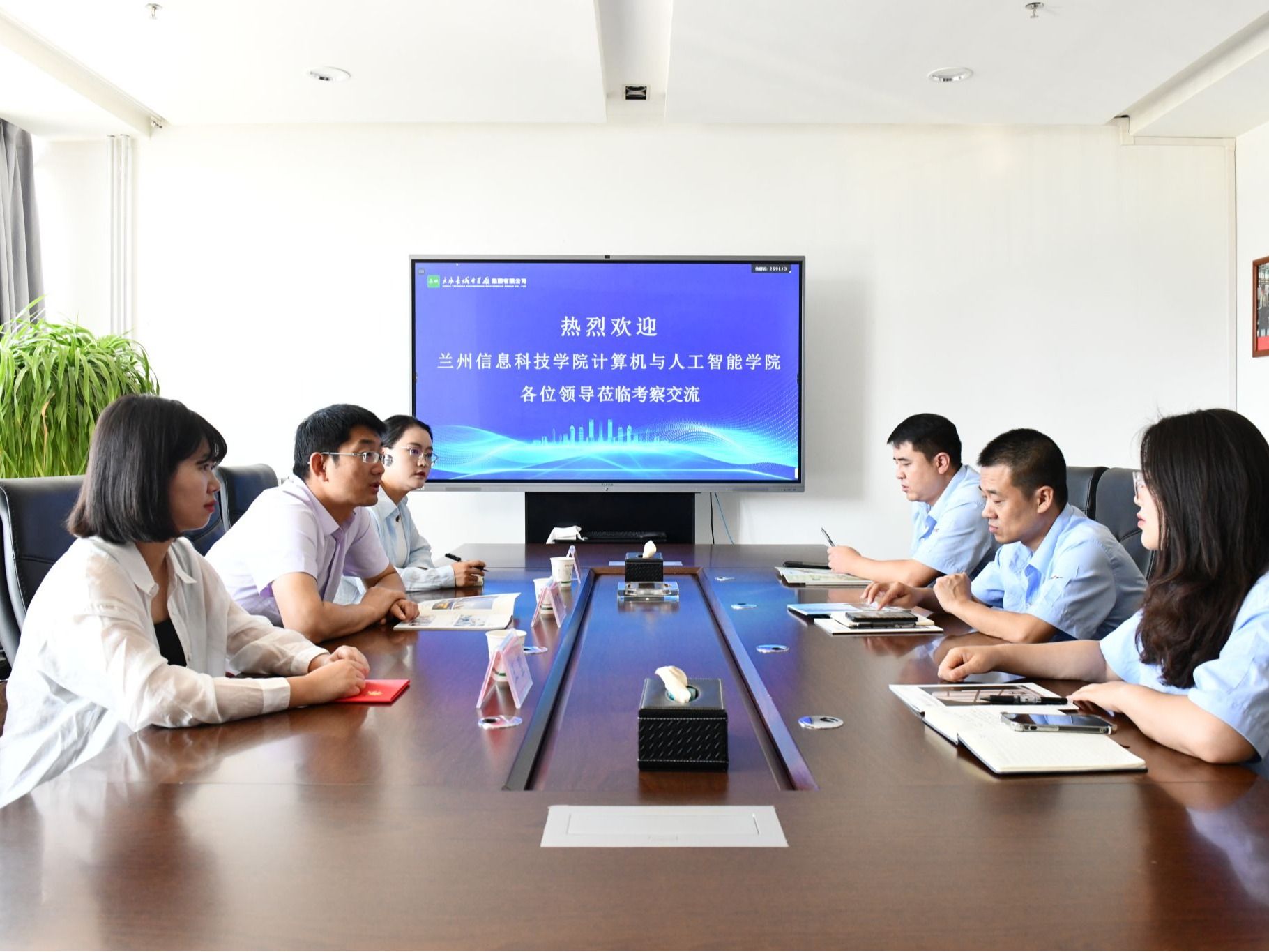 开元集团网站赴天水、西安开展访企并慰问校友活动