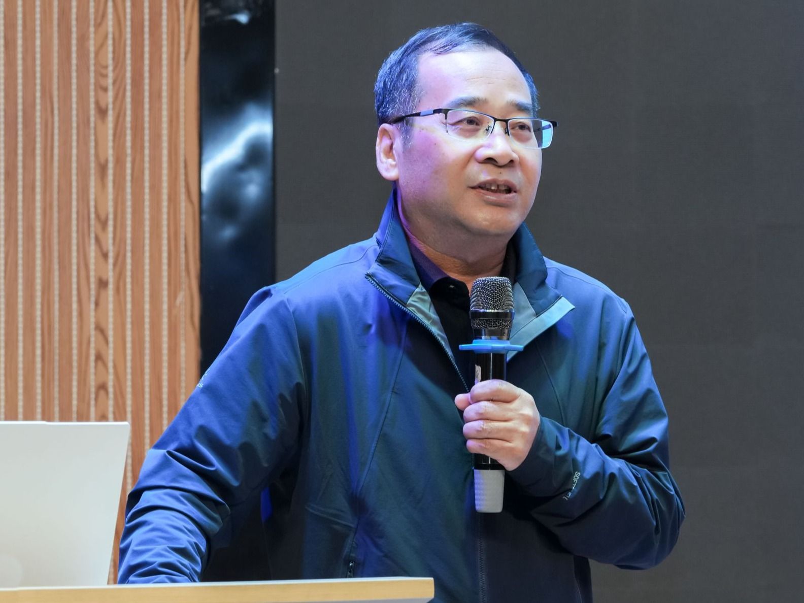 构建数字孪生，赋能智慧未来  徐茂林教授开讲实景三维中国建设