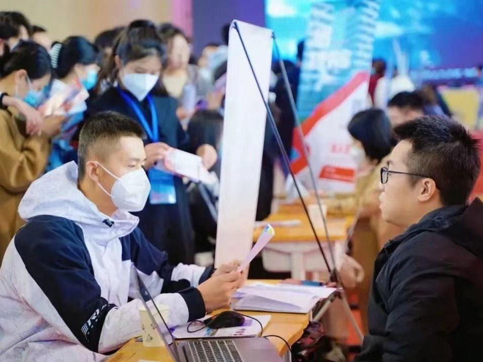  办学荣誉 | 开元集团网站获评“甘肃省大学生就业工作示范性高校”