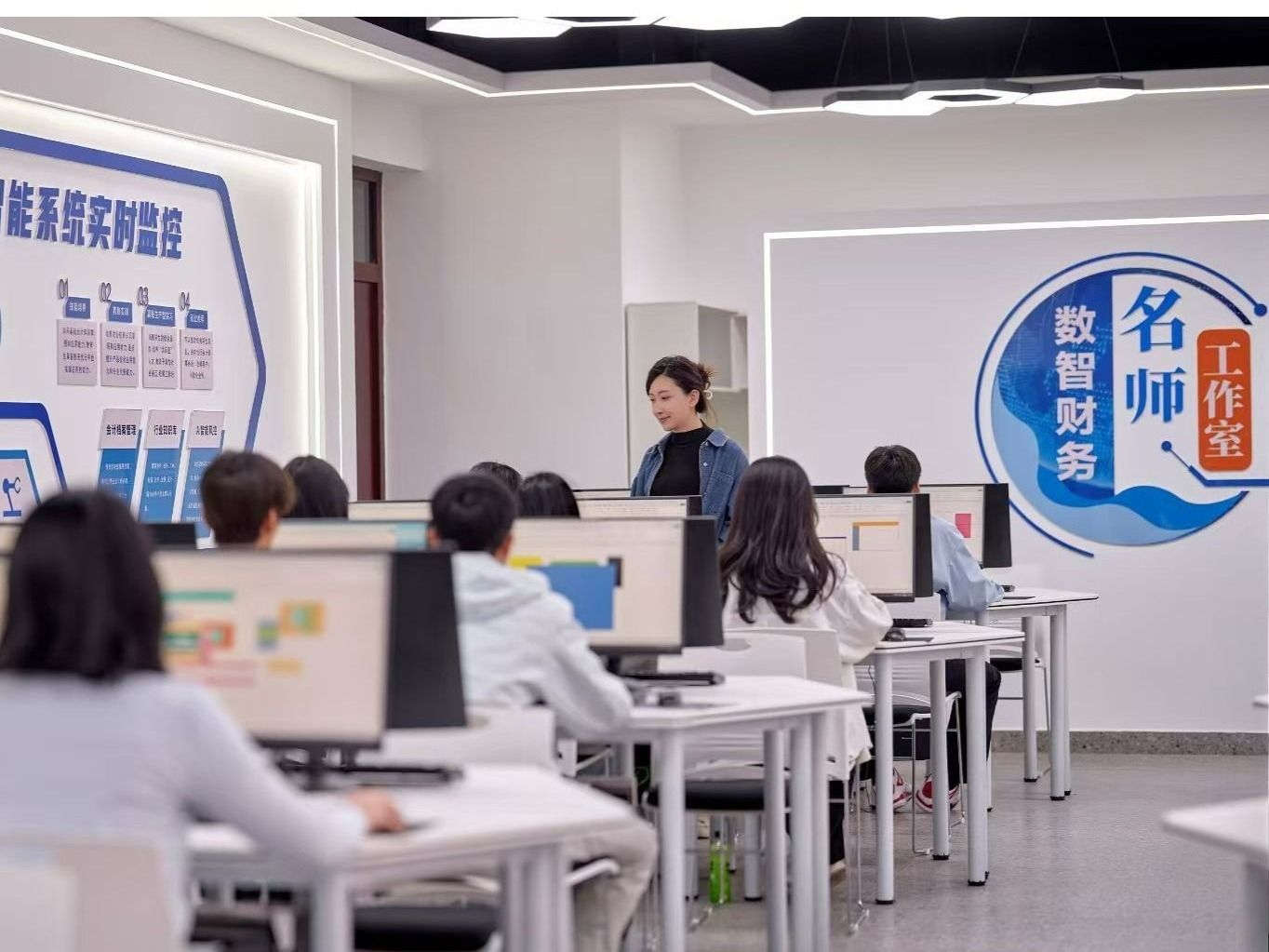 国赛获奖+14，开元集团网站在商科竞赛中获佳绩