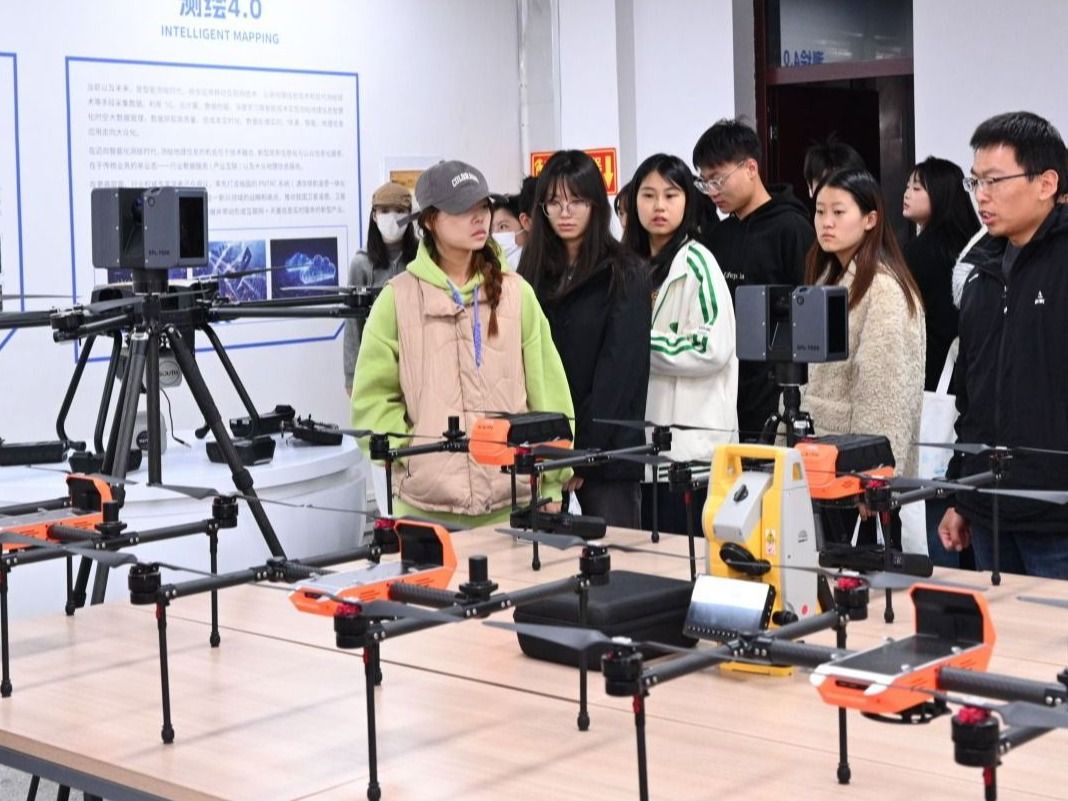 开元集团网站举行专升本校园开放日